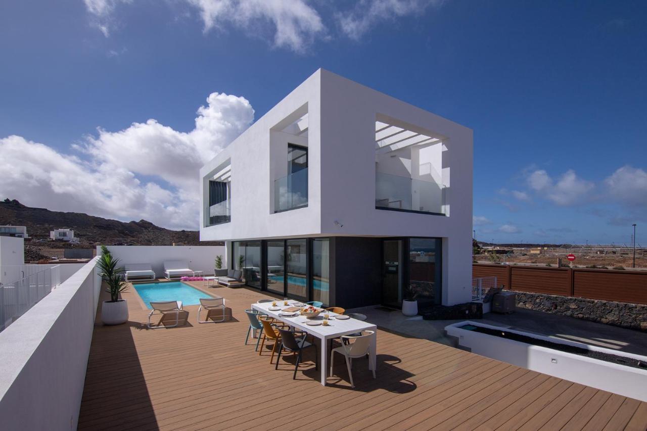 Villa Yolo Luxe Sur Private Pool Corralejo By Holidays Home Экстерьер фото